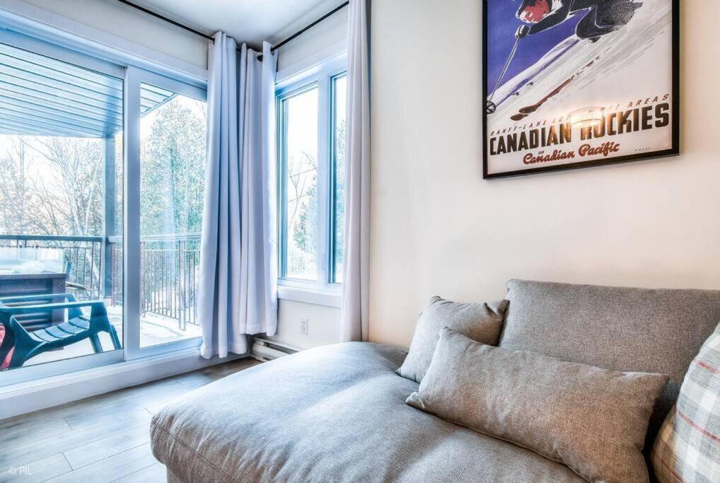 Chic Mt-Tremblant Condo With View On The Lake By Denstays Mont-Tremblant Extérieur photo