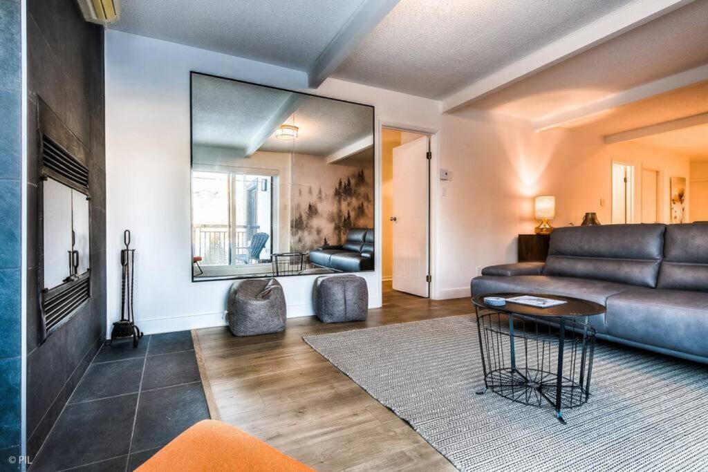 Chic Mt-Tremblant Condo With View On The Lake By Denstays Mont-Tremblant Extérieur photo
